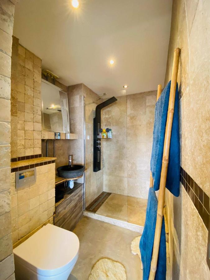 La Venise Annecienne - Studio Lumineux, Avec Parking Prive Gratuit, Proche Gare Annecy Exterior photo